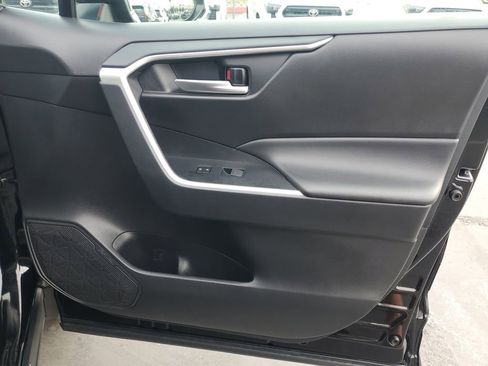 Used 2024 Toyota RAV4 XLE Premium image 35