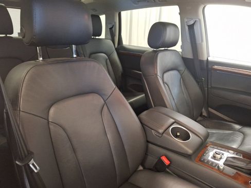 Used 2015 Audi Q7 3.0T Premium Plus w/ Premium Plus Package image 16