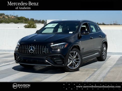New 2026 Mercedes-Benz GLA 35 AMG 4MATIC image 1