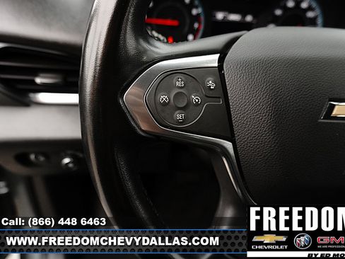 Used 2023 Chevrolet Traverse LT FWD image 20