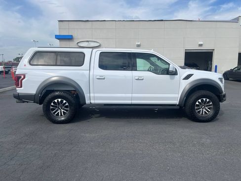 Used 2020 Ford F150 Raptor w/ Equipment Group 802A Luxury AWD/4WD image 6