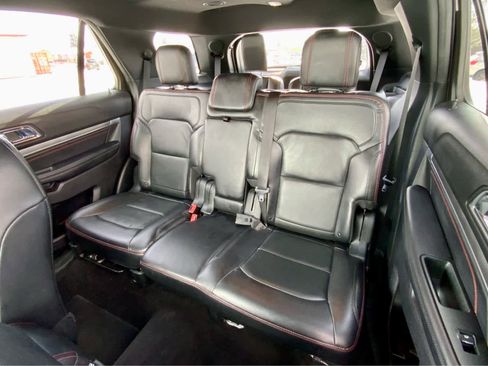 Used 2019 Ford Explorer Sport image 25