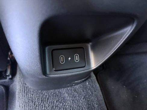 Used 2025 Hyundai Elantra SEL FWD image 9