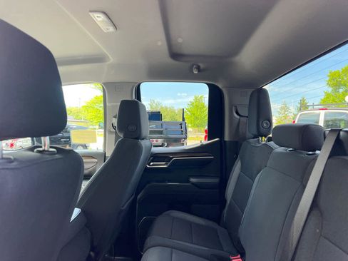 Certified 2024 Chevrolet Silverado 1500 LT AWD/4WD image 27