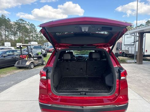 Used 2022 Chevrolet Equinox RS FWD image 15