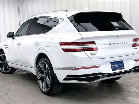 Used 2025 Genesis GV80 3.5T Prestige AWD/4WD image 11