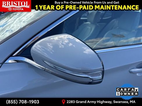 Used 2025 Genesis G70 2.5T image 12