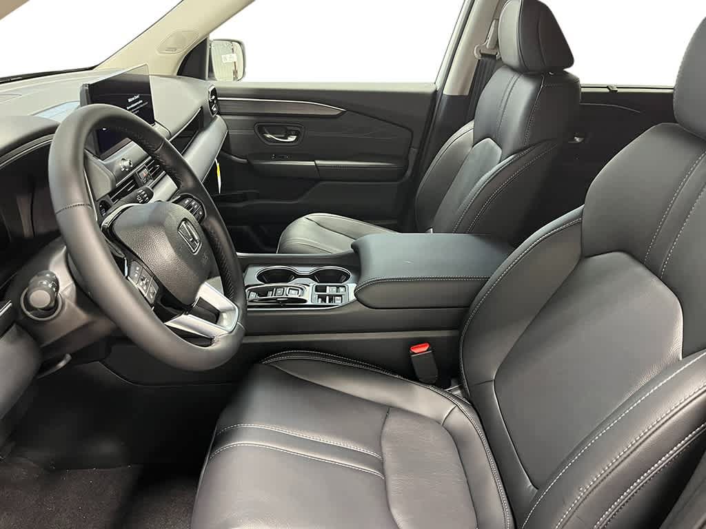 New 2026 Honda Pilot image 16
