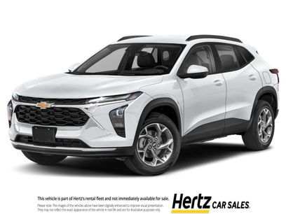 Used 2025 Chevrolet Trax LT w/ LT Convenience Package