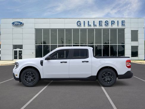 New 2025 Ford Maverick XLT image 3