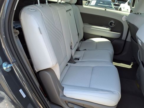 New 2026 Hyundai Palisade SEL FWD image 9