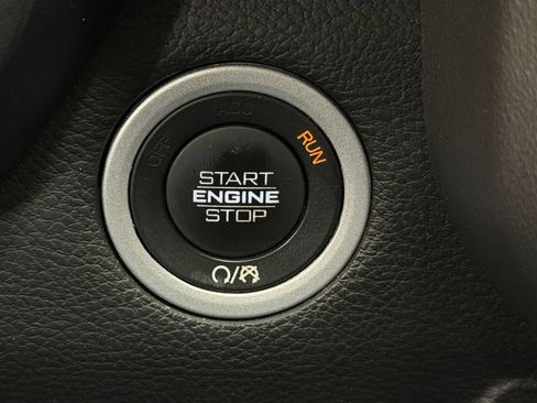 Used 2022 RAM 1500 Big Horn AWD/4WD image 29