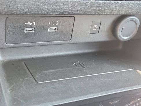 Used 2025 Mitsubishi Outlander SE FWD image 33