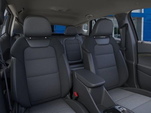 New 2026 Chevrolet Trax LT w/ Driver Confidence Package FWD image 16