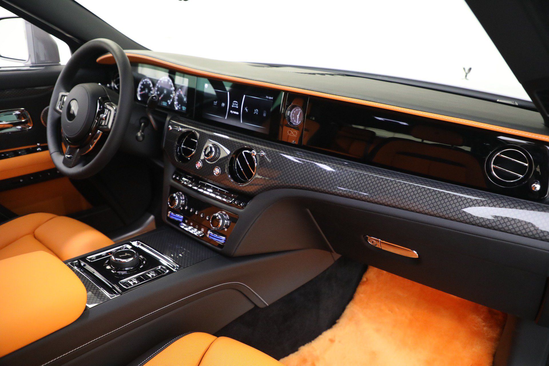 Certified 2023 Rolls-Royce Ghost Black Badge AWD/4WD image 4