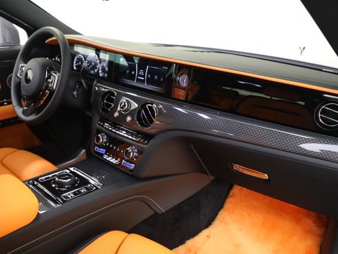 Certified 2023 Rolls-Royce Ghost Black Badge AWD/4WD image 4