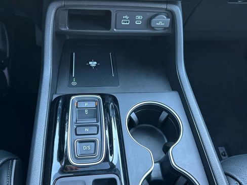 Used 2025 Honda Pilot Elite image 33