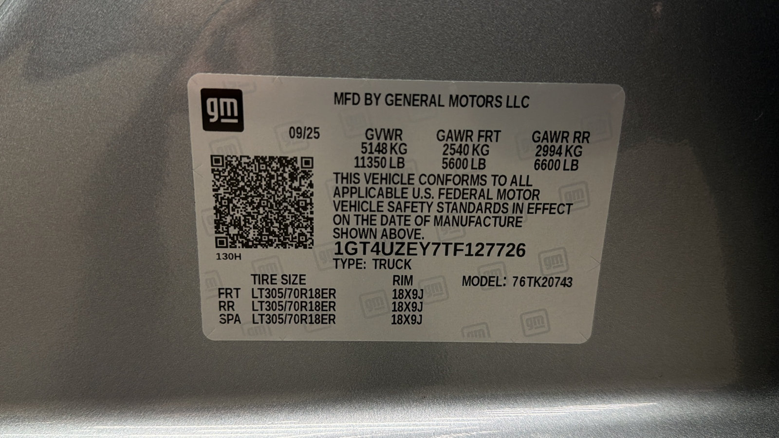 Used 2026 GMC Sierra 2500 AT4X AWD/4WD image 45