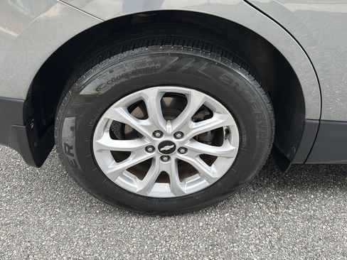 Used 2019 Chevrolet Equinox LT image 32
