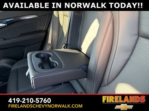 Certified 2025 Buick Envision Preferred image 27