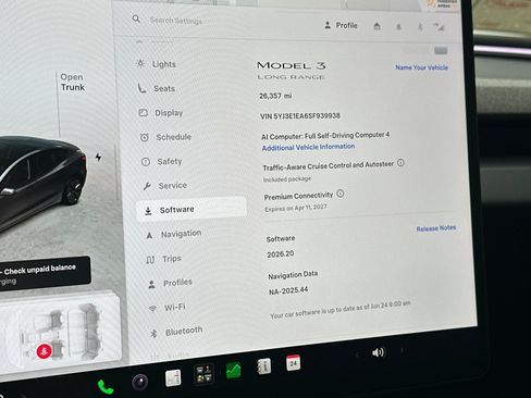 Used 2025 Tesla Model 3 Long Range RWD image 35