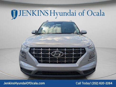 New 2026 Hyundai Venue SEL FWD image 10
