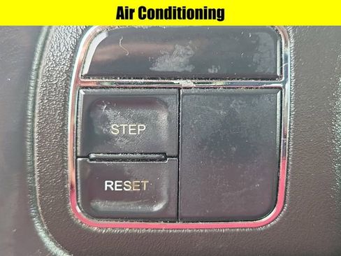 Used 2015 Jeep Patriot High Altitude image 12