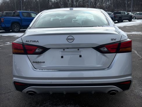 Certified 2024 Nissan Altima 2.5 SV w/ SV Premium Package image 7