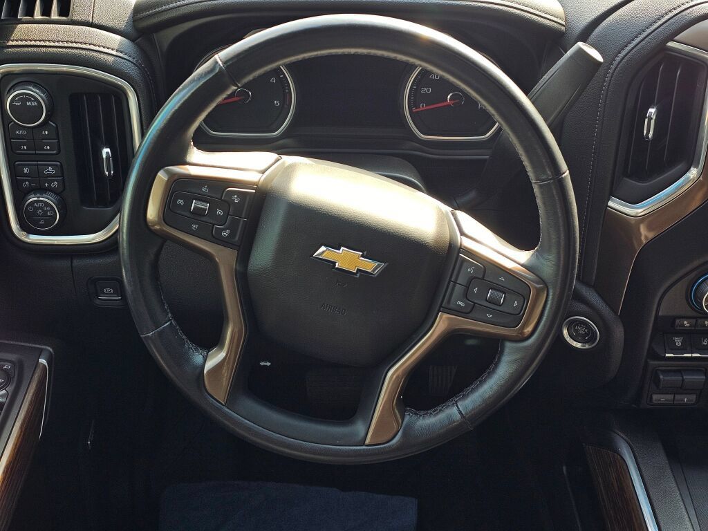 Used 2022 Chevrolet Silverado 2500 High Country w/ Safety Package II AWD/4WD image 18