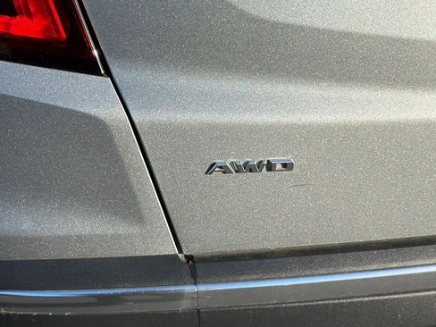 Used 2023 Cadillac XT5 Luxury image 28