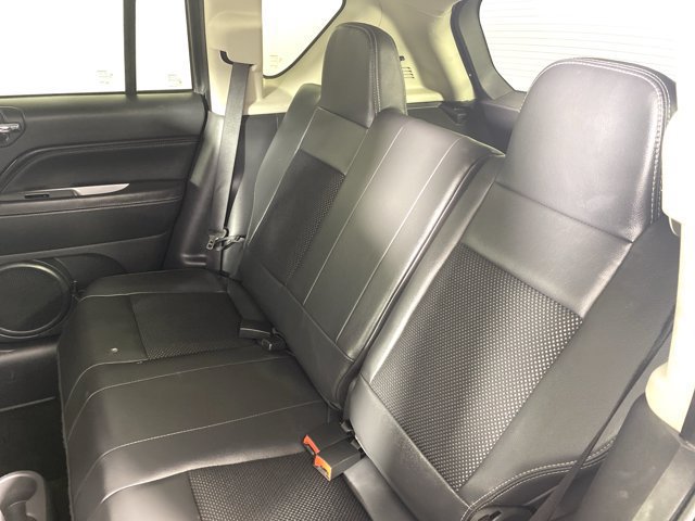 Used 2014 Jeep Compass Latitude AWD/4WD image 27