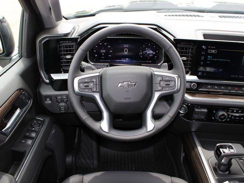 New 2026 Chevrolet Silverado 1500 LT Trail Boss w/ LT Trail Boss Premium Package AWD/4WD image 11