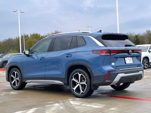 New 2026 Volkswagen Tiguan SE image 4