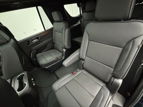 New 2026 GMC Yukon Denali w/ Sun & Power Step Package image 52