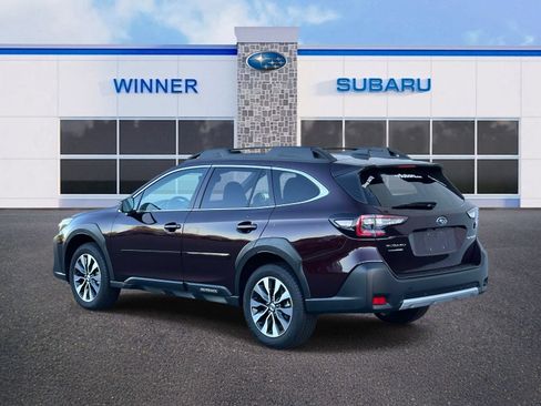 Certified 2025 Subaru Outback Limited AWD/4WD image 3