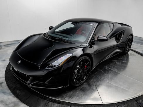 New 2026 Lotus Emira SE image 6