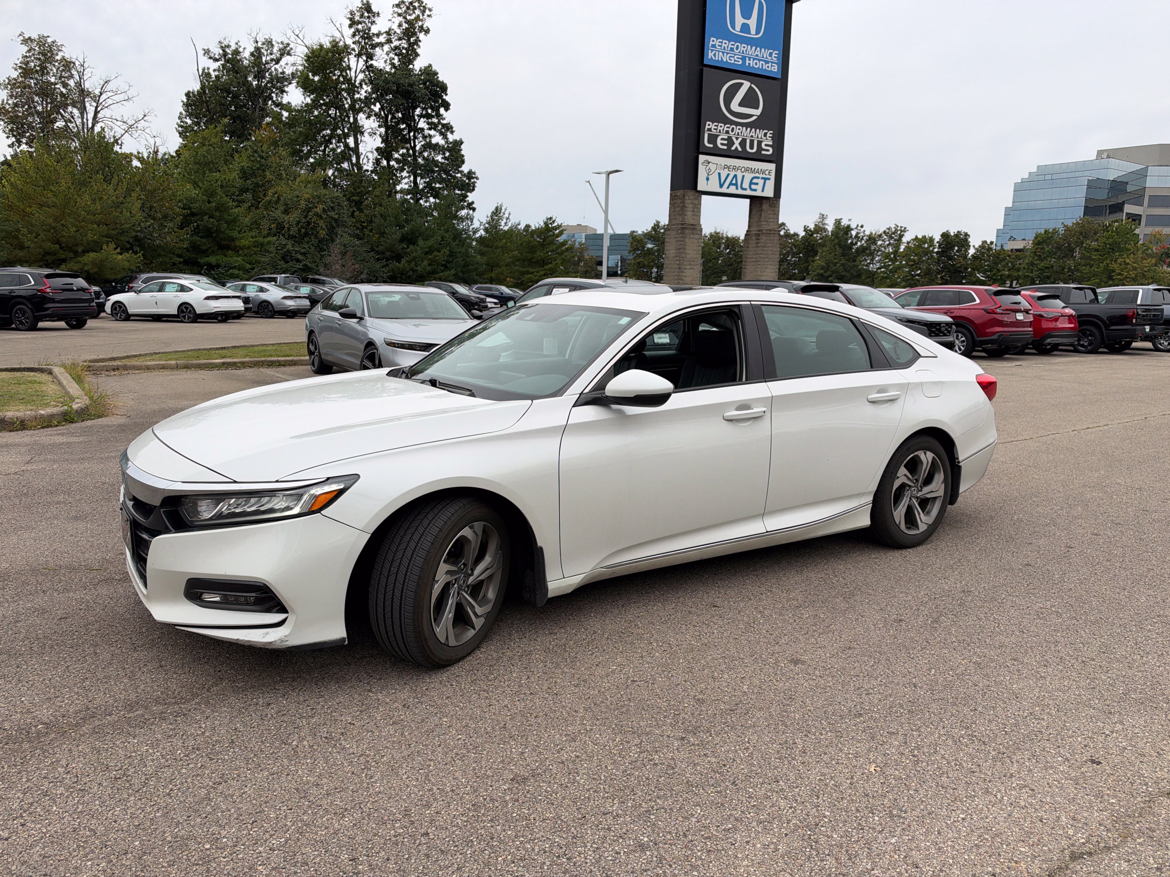 Used 2018 Honda Accord EX-L image 11