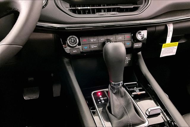 New 2026 Jeep Compass Latitude AWD/4WD image 7