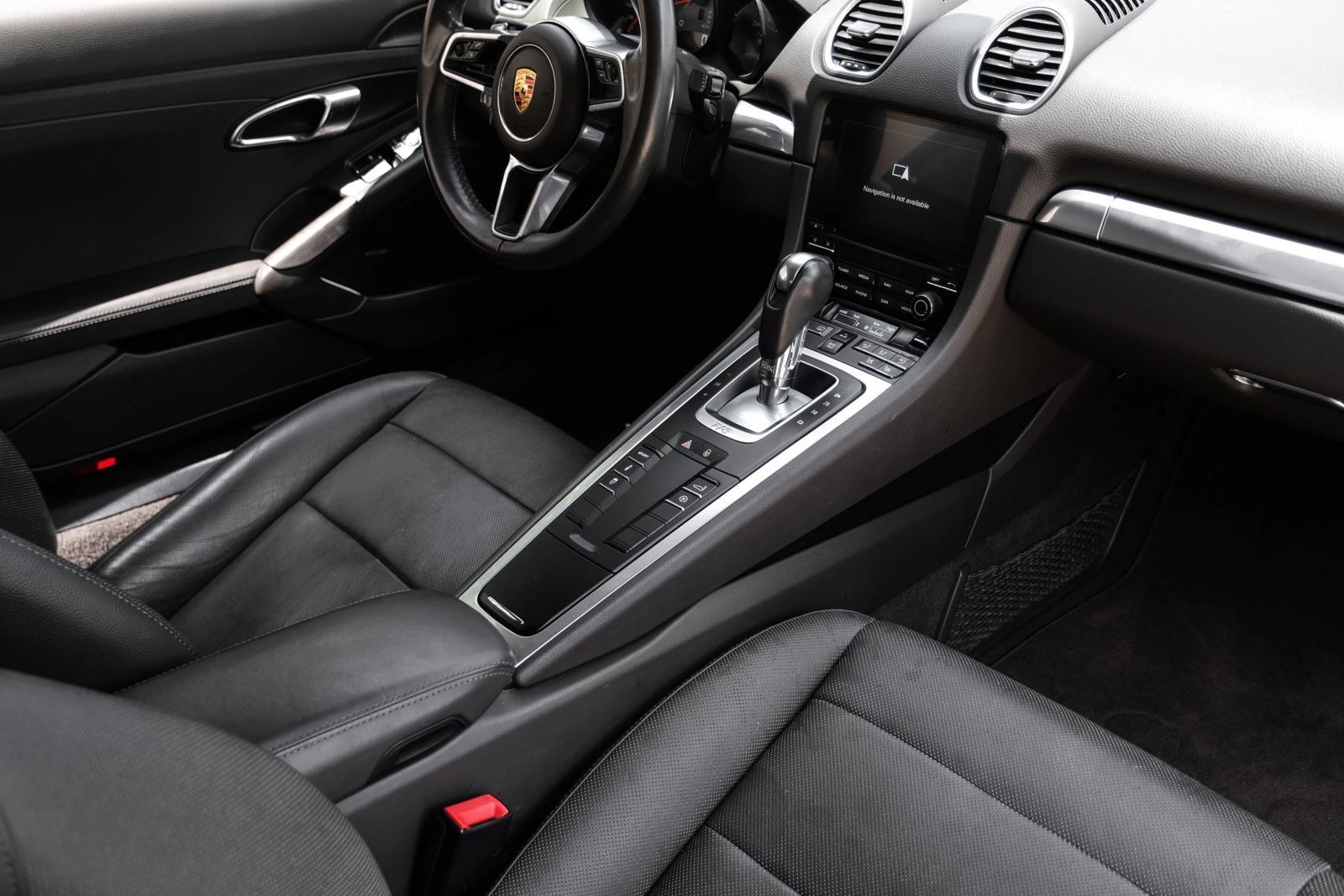 Used 2018 Porsche 718 Cayman S w/ Sportdesign Package RWD image 21