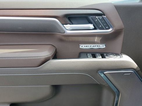 New 2026 GMC Sierra 1500 Denali w/ Denali Reserve Package AWD/4WD image 18