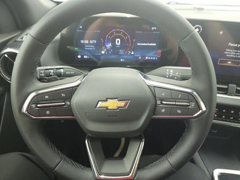 New 2026 Chevrolet Equinox LT image 23