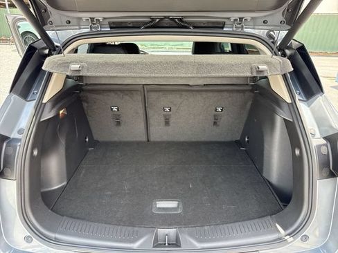 Used 2022 Buick Encore GX Essence w/ Experience Buick Package FWD image 23