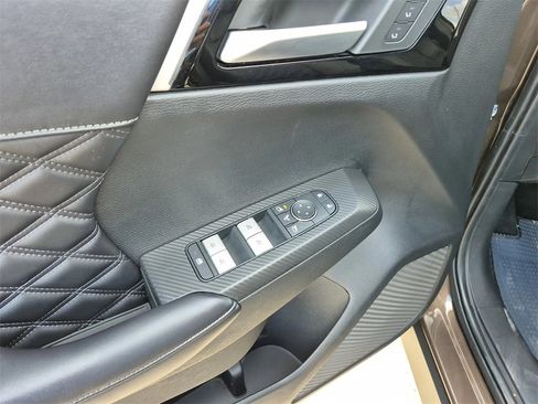 Used 2024 Mitsubishi Outlander SEL image 59