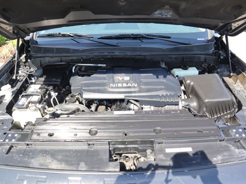 Used 2017 Nissan Titan S RWD image 27