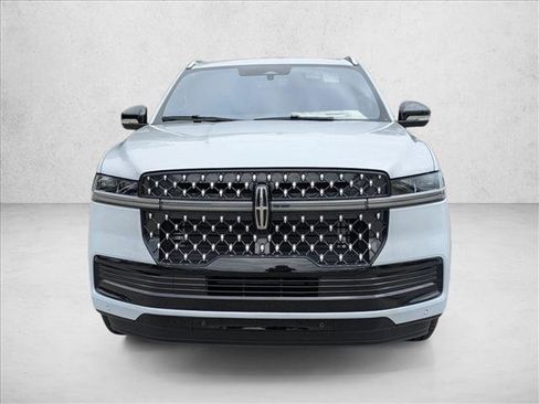 New 2025 Lincoln Navigator L Black Label image 6