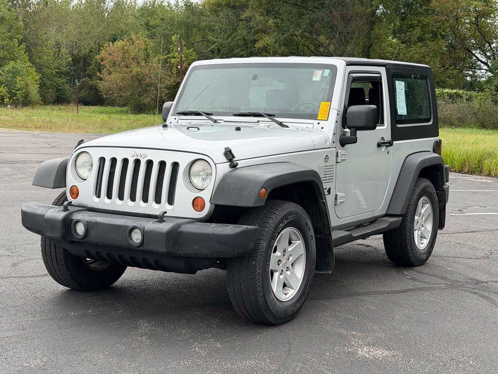 Used 2008 Jeep Wrangler X AWD/4WD image 3