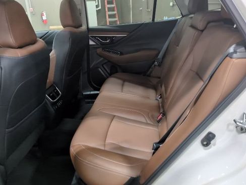 Certified 2022 Subaru Outback Touring XT image 18