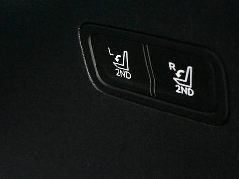 Used 2026 Hyundai Santa Fe SEL FWD image 27