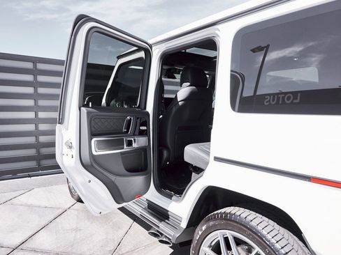 Used 2026 Mercedes-Benz G 63 AMG 4MATIC image 31