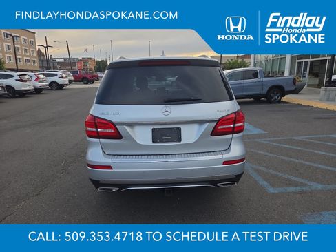 Used 2017 Mercedes-Benz GLS 450 4MATIC image 4